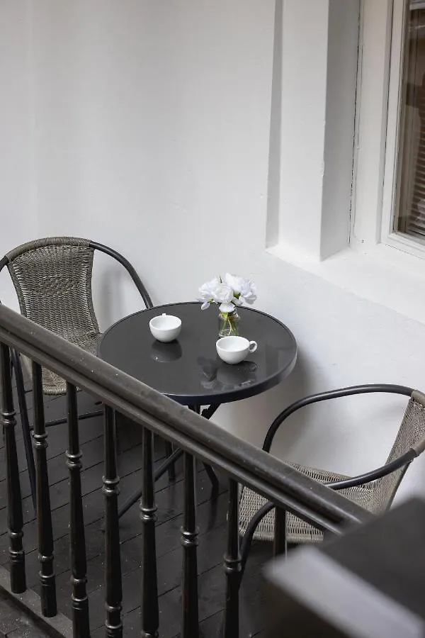 Heart Of The City Apartments Market Square Cracow By Noclegi Renters Krakow Poland