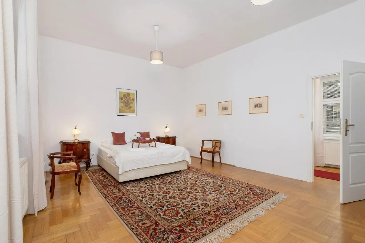 Heart Of The City Apartments Market Square Cracow By Noclegi Renters Krakow